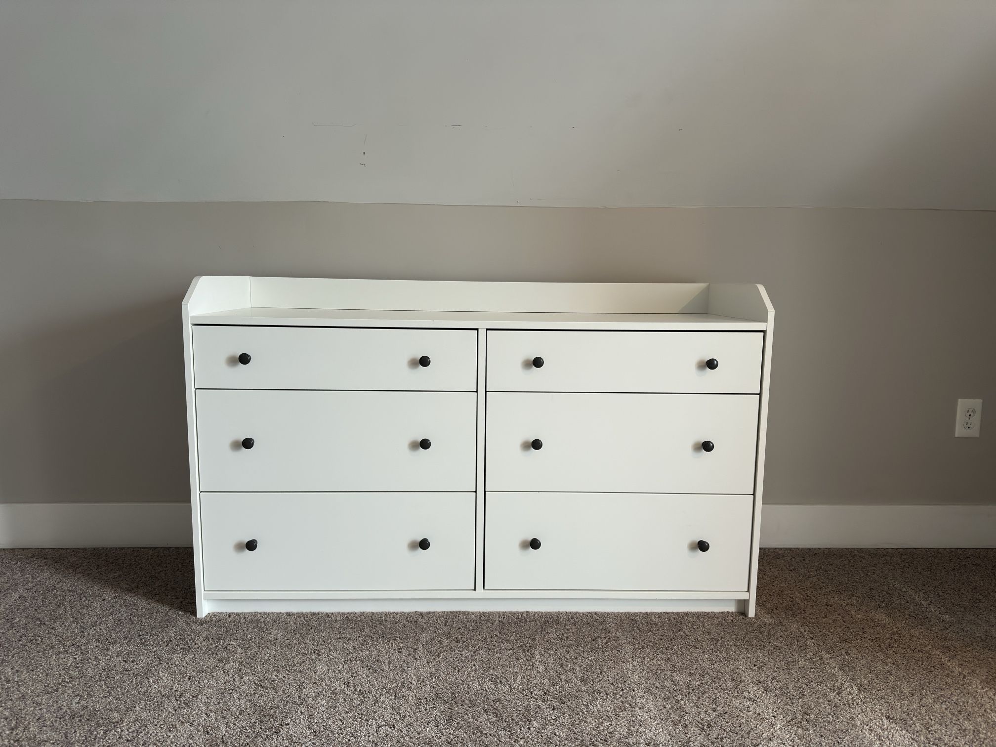 White 6 Drawer Dresser