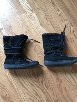 Rocket Dog lace up boots