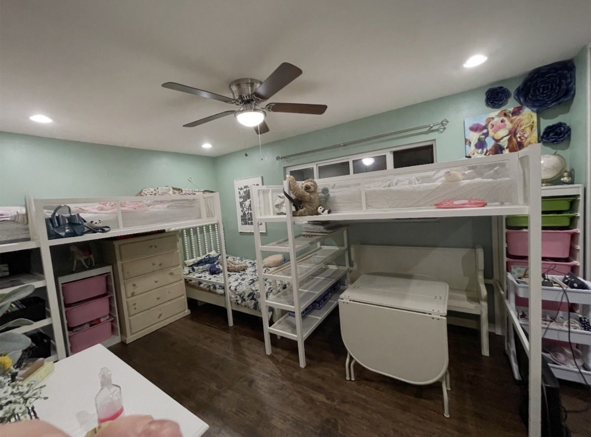 2 Twin Loft Beds And 1 Twin Regular Bed