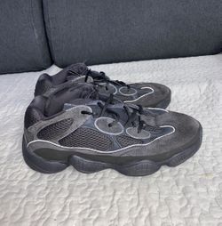 Yeezy 500 Size 10