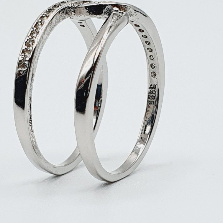 "Newest Fresh Twist Cross Wedding Trendy Dazzling Silver Ring for Women