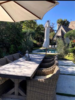 Restoration Hardware Outdoor Dining Set – Table + 8 Chairs