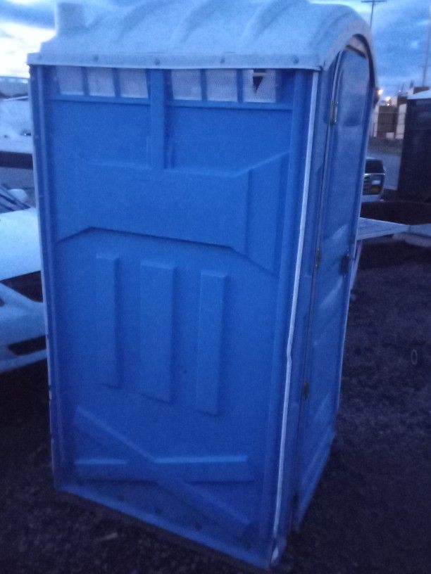 Outhouse (Porta Potty) Single Unit