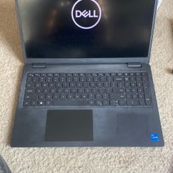 Dell 3520 I5 11 Gen 8gb Ram 256gb Memory 