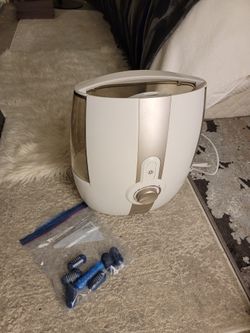 Homemedics Cool Mist Ultrasonic Humidifier $30. PLUS FOR $12 MORE YOU CAN GET SEVEN NEW Demineralization Cartridges