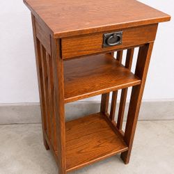 Wooden Accent Table / Nightstand