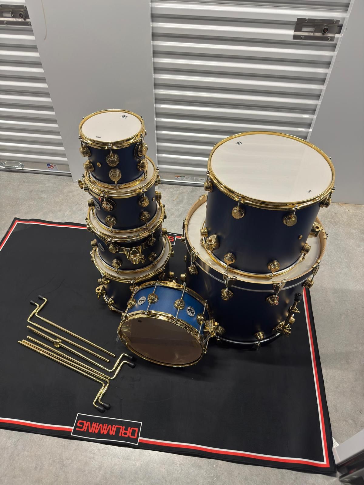 DW Collector's Series Maple/Mahogany 7-piece Shell Pack - Satin Regal Blue with Hardware, Throne, Roadcase, Cymbal and Rug. Bundle.