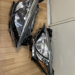 2017 Toyota Yaris Ia Headlights 