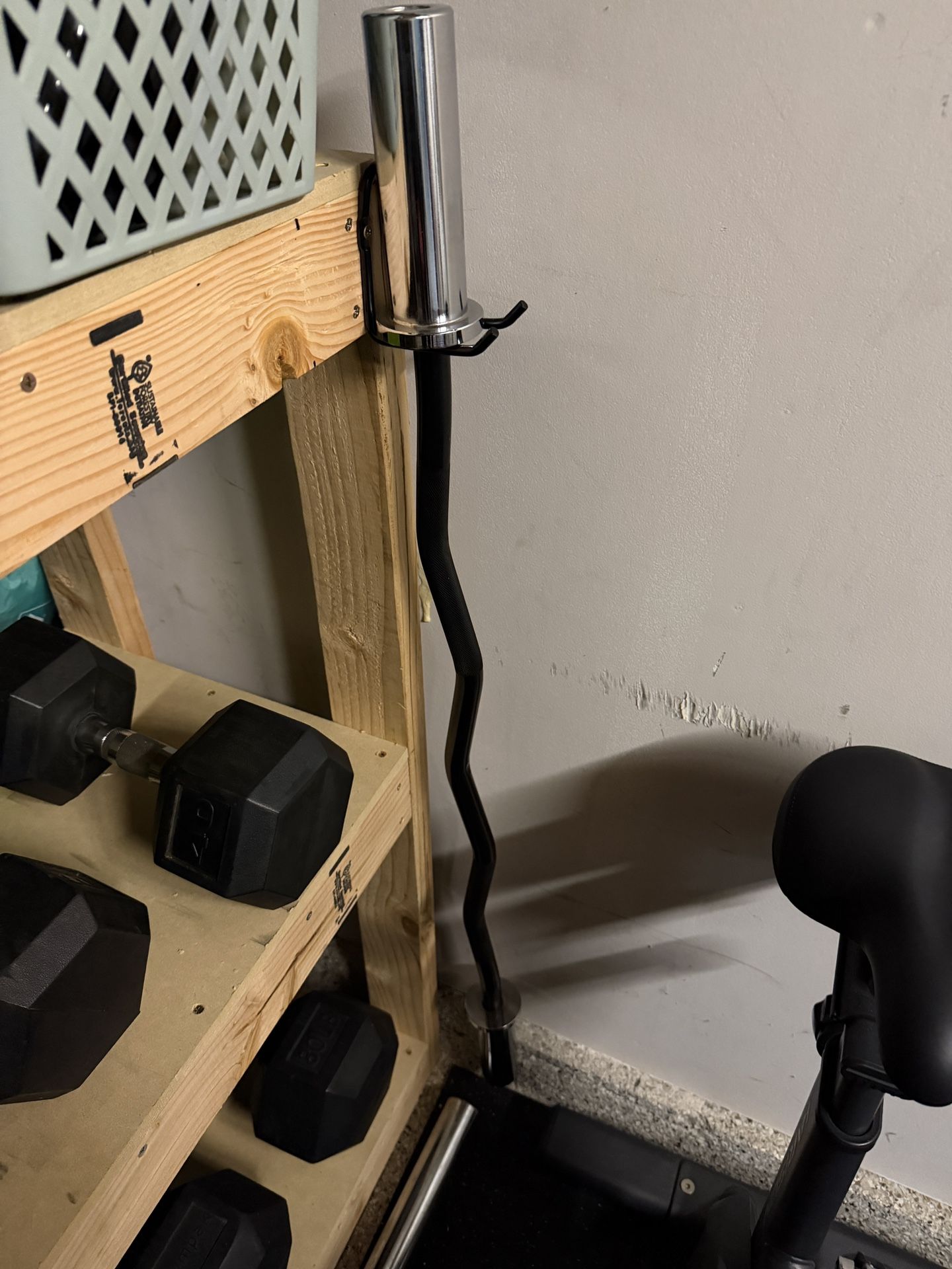 Curl Bar And Olympic Barbell