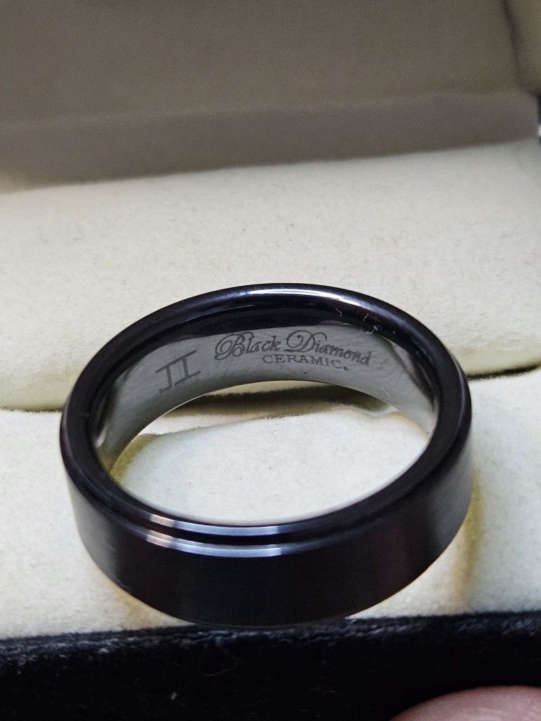 Mens 10.5 Wedding Band Ring