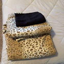 Sateen Leopard Print Single Sheet Set
