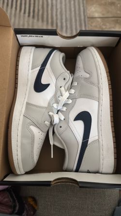 Boy shoes