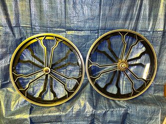 BMX  mongoose Mag Wheels Pair Black and white