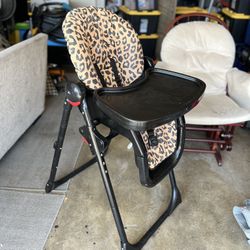 Free Gratis Baby High Chair