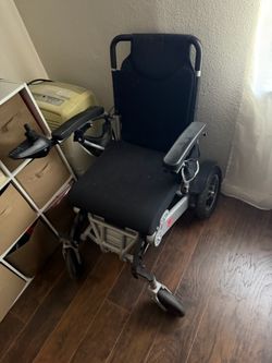 Electric Wheelchair Rubicon