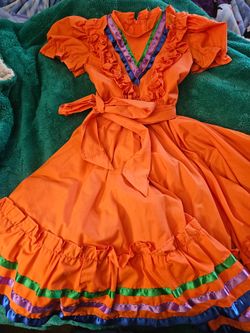 Flolklorico dress / vestido