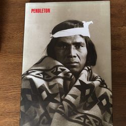 book "Chihuly's Pendletons" by Dale Chihuly