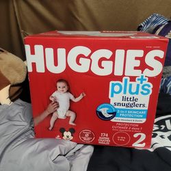 New Huggies Size 2 Diapers 174 Count