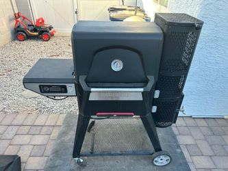 Charcoal Grill and Smoker Masterbuilt (with electric heating mechanism )