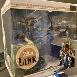 Zelda Link Breath Of The Wild Figure 4 Brand New 🎮🏹🛡
