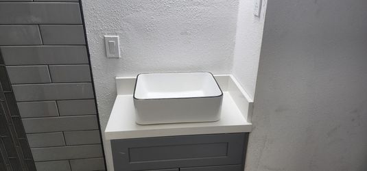 Bahtroom And Kitchen