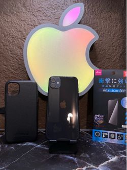 Black iPhone 11 128GB UNLOCKED 100% Health Like New (Case & Protector FREE)