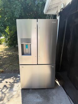 Refrigerator New