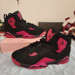 Nike Air Jordan True Flight Black And Pink Girls Shoes 2Y