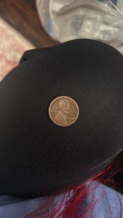 RARE 1944 Wheat Penny Error No Mint Mark “L” And “W” in Rim Errors