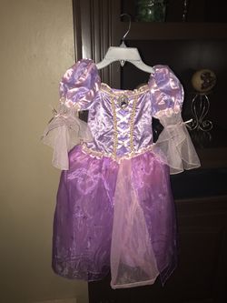 Rapunzel Disney costume in girls size 4