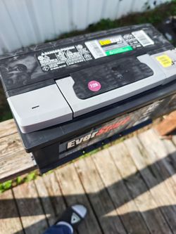 EverStart Plus Car Battery