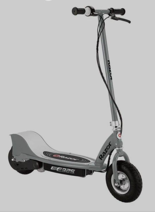 Like New Razor 325