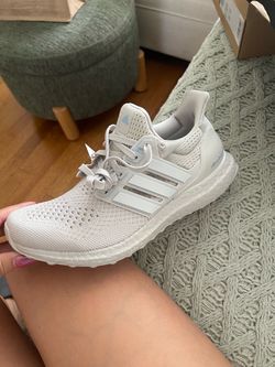 Adidas Women's Ultraboost 1.0 'Grey Glow Blue' sneakers