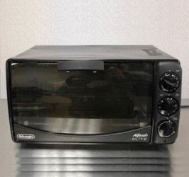 DeLonghi Alfredo Elite Toaster Oven.