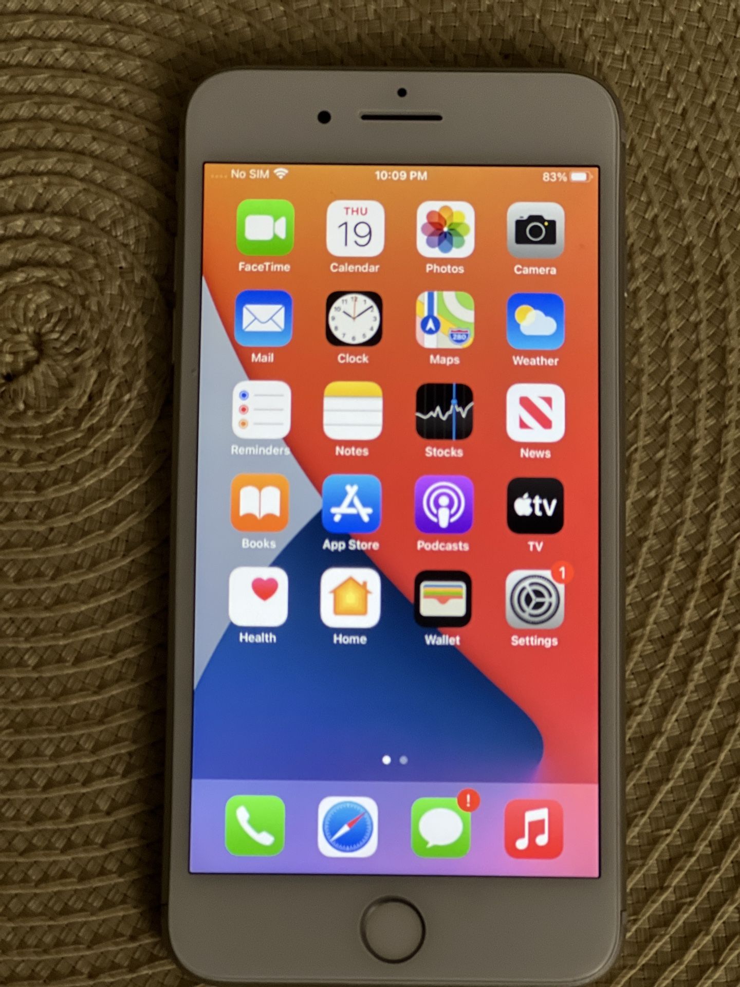 Apple iPhone 7 Plus 32gb White Unlocked