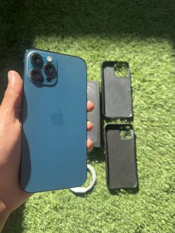 iPhone 12 Pro Max 128GB Blue Mint Condition!