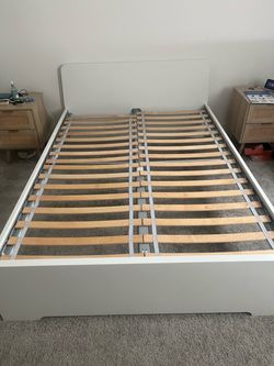 IKEA bed frame (Full)