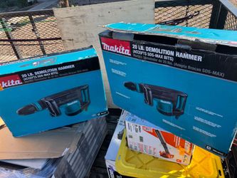 Makita
14 Amp SDS-MAX Corded Variable Speed 20 lb. Demolition Hammer w/ Soft Start, Side Handle, Bull Point and Hard Case
