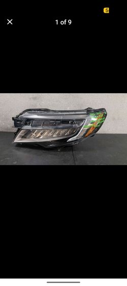 2016-2017-2018-2019-2020-2021 HONDA PILOT RIDGELINE PASSPORT "8 PINS" LEFT HEADLIGHT OEM USED #10574