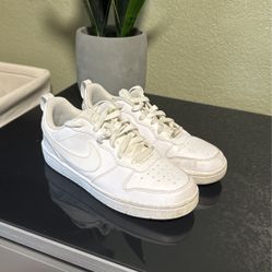 Nike Low Court Vision Shoes