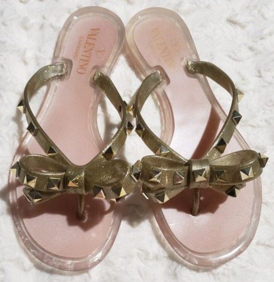 Valentino Jelly Rockstud Bow Flip Sandals for Sale in Tustin, CA - OfferUp