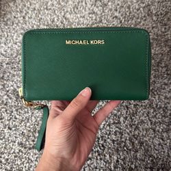 Michael Kors Wrist wallet