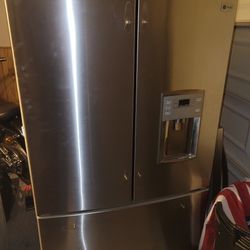 GE PROFILE Stainless Steel French Door 36" Ice & Water 