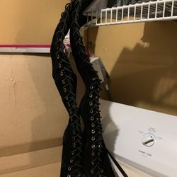 Woman Boots Size 8.5