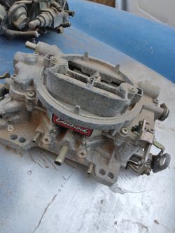 Edelbrock Carb
