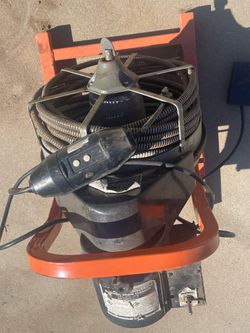Electric drain cleaner