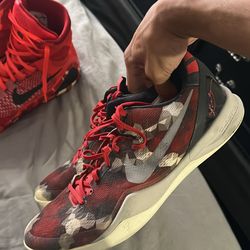 Kobe 8 milk snake size 13