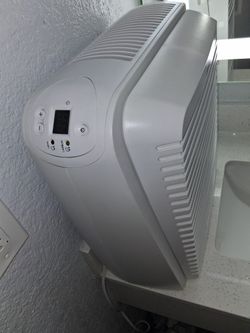 Holmes CARBON HEPRA AIR PURIFIER NEW