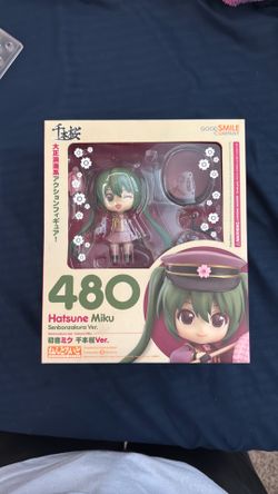 Senbonzakura Miku Nendoroid