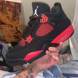 Thunder Red 4’s Size 11.5